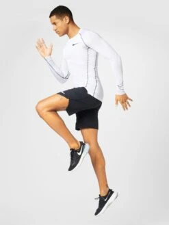 Nike Functionele Shirts Regular Fit Functioneel Shirt Heren Wit 8 Nike Functionele Shirts Regular Fit Functioneel Shirt Heren Wit -Sportieve Kleding 2e98a14fecee199dca688ef195822d4a